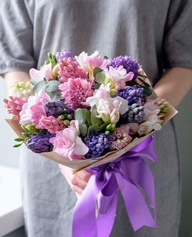 Бесплатная доставка цветов в Алчевске